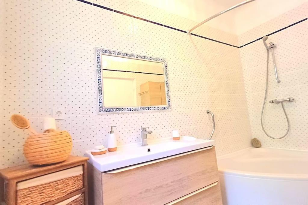 カーニュ・シュル・メール Un Brin De Pailleヴィラ 部屋 写真